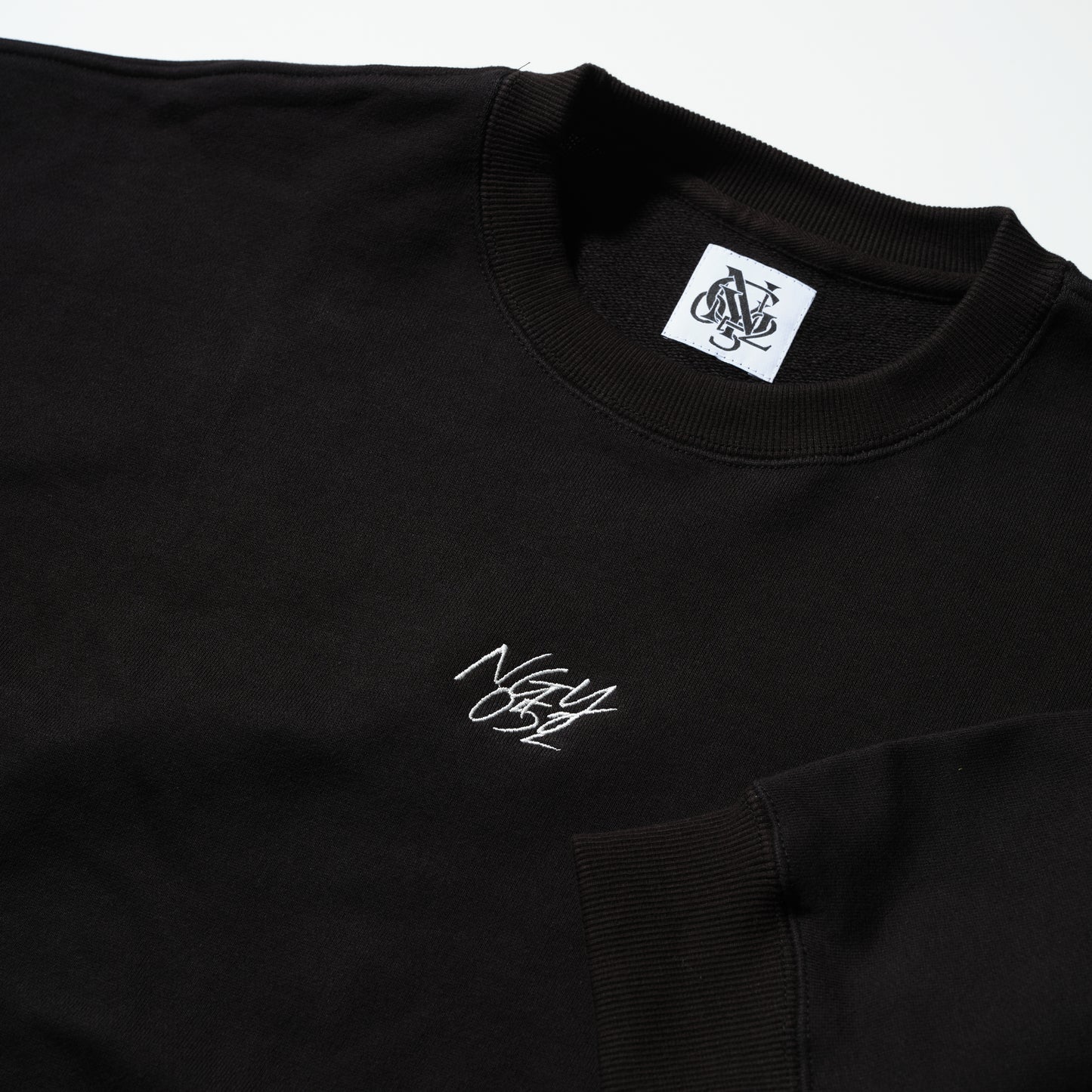 NGY052 CREWNECK SWEAT SHIRT