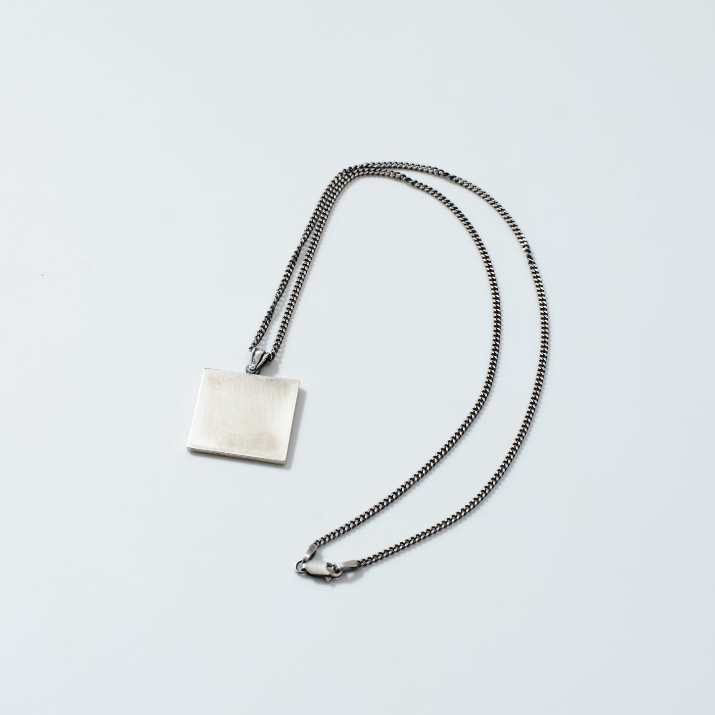 NGY052 Logo Plate Necklace