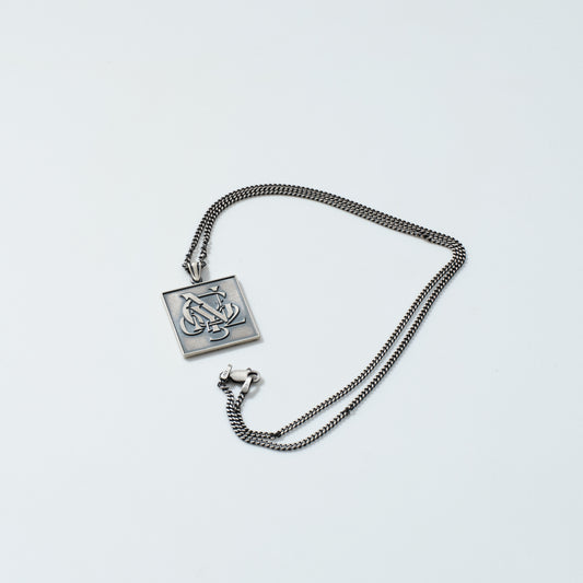 NGY052 Logo Plate Necklace